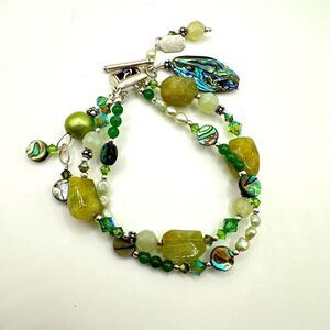 8" Tres Jolie double stranded, Pearl, Stone, abalone shell bracelet in 925!